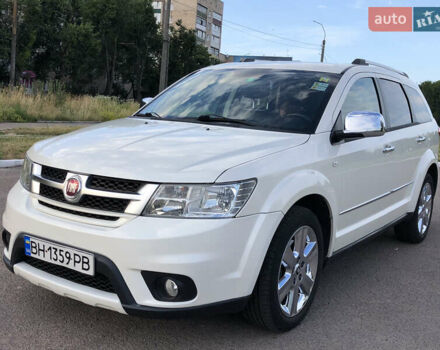 Белый Фиат Фримонт, объемом двигателя 1.96 л и пробегом 236 тыс. км за 11999 $, фото 2 на Automoto.ua