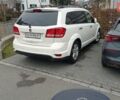 Белый Фиат Фримонт, объемом двигателя 2 л и пробегом 183 тыс. км за 12500 $, фото 2 на Automoto.ua