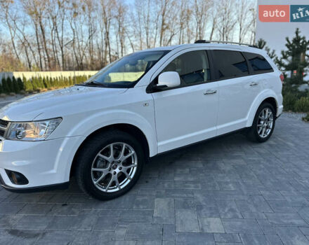 Белый Фиат Фримонт, объемом двигателя 2 л и пробегом 209 тыс. км за 13600 $, фото 43 на Automoto.ua