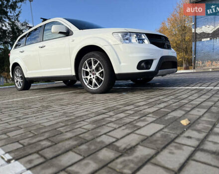 Фиат Фримонт 2014 в Луцке на Automoto.ua Белый Фиат Фримонт, объемом двигателя 2 л и пробегом 170 тыс. км за 12900 $, фото 12 на Automoto.ua