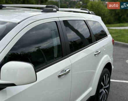 Білий Фіат Фрімонт, об'ємом двигуна 1.96 л та пробігом 170 тис. км за 15200 $, фото 17 на Automoto.ua