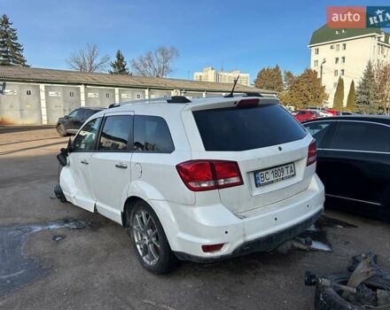 Белый Фиат Фримонт, объемом двигателя 1.96 л и пробегом 150 тыс. км за 4999 $, фото 6 на Automoto.ua