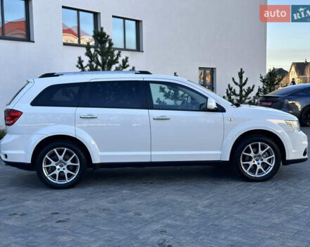 Белый Фиат Фримонт, объемом двигателя 2 л и пробегом 209 тыс. км за 13600 $, фото 25 на Automoto.ua