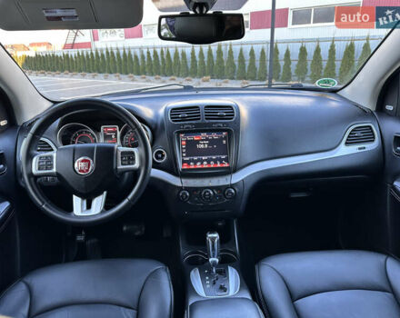 Белый Фиат Фримонт, объемом двигателя 2 л и пробегом 209 тыс. км за 13600 $, фото 60 на Automoto.ua