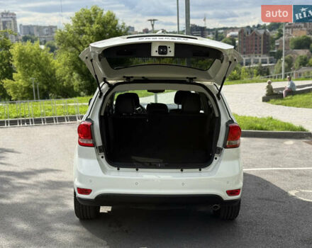 Білий Фіат Фрімонт, об'ємом двигуна 1.96 л та пробігом 170 тис. км за 15200 $, фото 34 на Automoto.ua