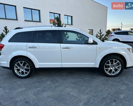 Белый Фиат Фримонт, объемом двигателя 2 л и пробегом 209 тыс. км за 13600 $, фото 39 на Automoto.ua