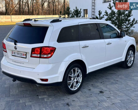 Белый Фиат Фримонт, объемом двигателя 2 л и пробегом 209 тыс. км за 13600 $, фото 12 на Automoto.ua