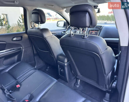 Белый Фиат Фримонт, объемом двигателя 2 л и пробегом 209 тыс. км за 13600 $, фото 75 на Automoto.ua