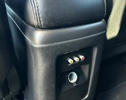 Фиат Фримонт 2014 в Буче на Automoto.ua Белый Фиат Фримонт, объемом двигателя 1.96 л и пробегом 269 тыс. км за 14200 $, фото 25 на Automoto.ua