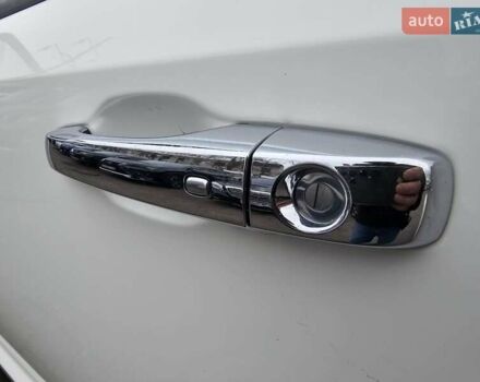 Белый Фиат Фримонт, объемом двигателя 1.96 л и пробегом 211 тыс. км за 14800 $, фото 13 на Automoto.ua