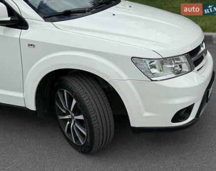 Білий Фіат Фрімонт, об'ємом двигуна 1.96 л та пробігом 170 тис. км за 15200 $, фото 28 на Automoto.ua