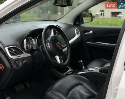 Білий Фіат Фрімонт, об'ємом двигуна 1.96 л та пробігом 170 тис. км за 15200 $, фото 37 на Automoto.ua