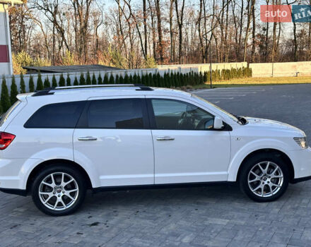 Белый Фиат Фримонт, объемом двигателя 2 л и пробегом 209 тыс. км за 13600 $, фото 13 на Automoto.ua