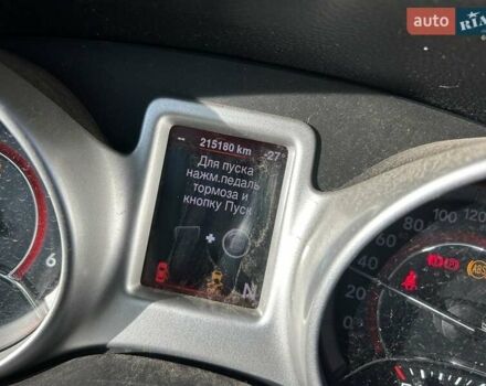 Белый Фиат Фримонт, объемом двигателя 1.96 л и пробегом 150 тыс. км за 4999 $, фото 5 на Automoto.ua