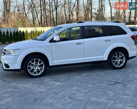 Белый Фиат Фримонт, объемом двигателя 2 л и пробегом 209 тыс. км за 13600 $, фото 22 на Automoto.ua