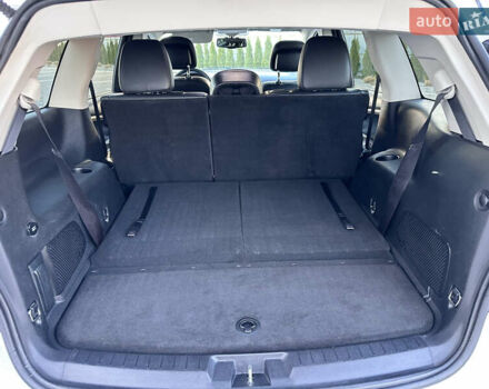 Белый Фиат Фримонт, объемом двигателя 2 л и пробегом 209 тыс. км за 13600 $, фото 79 на Automoto.ua