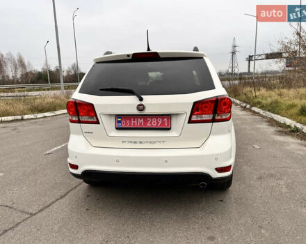 Білий Фіат Фрімонт, об'ємом двигуна 1.96 л та пробігом 142 тис. км за 15800 $, фото 14 на Automoto.ua