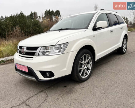 Білий Фіат Фрімонт, об'ємом двигуна 1.96 л та пробігом 142 тис. км за 15800 $, фото 4 на Automoto.ua