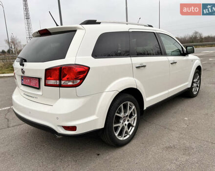 Білий Фіат Фрімонт, об'ємом двигуна 1.96 л та пробігом 142 тис. км за 15800 $, фото 16 на Automoto.ua