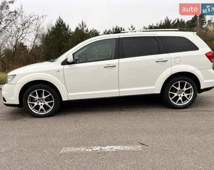 Білий Фіат Фрімонт, об'ємом двигуна 1.96 л та пробігом 142 тис. км за 15800 $, фото 8 на Automoto.ua