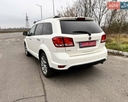 Білий Фіат Фрімонт, об'ємом двигуна 1.96 л та пробігом 142 тис. км за 15800 $, фото 12 на Automoto.ua