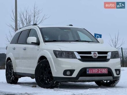 Белый Фиат Фримонт, объемом двигателя 1.96 л и пробегом 175 тыс. км за 13199 $, фото 1 на Automoto.ua