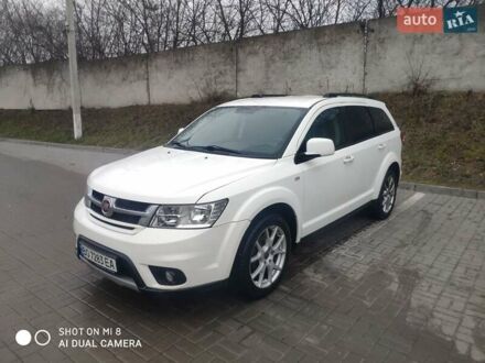Фиат Фримонт 2013 в Тернополе на Automoto.ua Белый Фиат Фримонт, объемом двигателя 1.96 л и пробегом 285 тыс. км за 9550 $, фото 1 на Automoto.ua