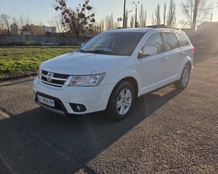 Белый Фиат Фримонт, объемом двигателя 1.96 л и пробегом 304 тыс. км за 10400 $, фото 1 на Automoto.ua