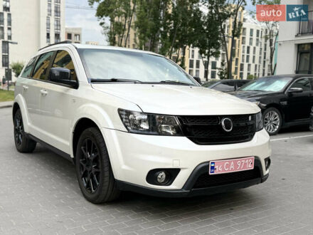 Білий Фіат Фрімонт, об'ємом двигуна 2 л та пробігом 182 тис. км за 12000 $, фото 1 на Automoto.ua