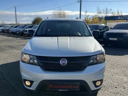 Фиат Фримонт 2014 в Буче на Automoto.ua Белый Фиат Фримонт, объемом двигателя 1.96 л и пробегом 269 тыс. км за 14200 $, фото 1 на Automoto.ua