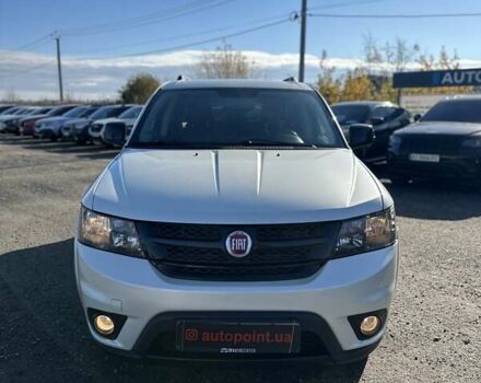Белый Фиат Фримонт, объемом двигателя 1.96 л и пробегом 269 тыс. км за 14200 $, фото 1 на Automoto.ua