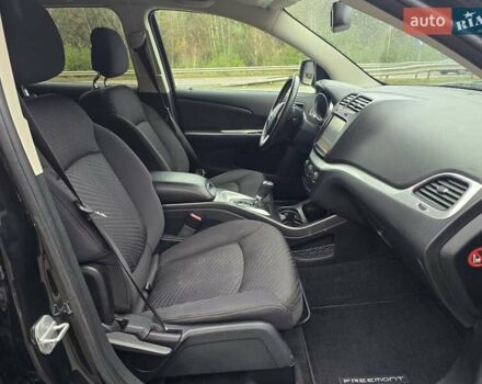 Черный Фиат Фримонт, объемом двигателя 2 л и пробегом 222 тыс. км за 12499 $, фото 46 на Automoto.ua