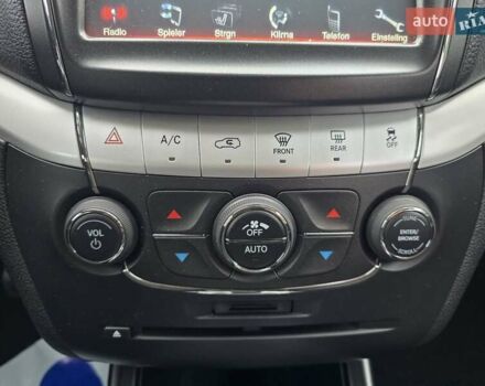 Черный Фиат Фримонт, объемом двигателя 2 л и пробегом 222 тыс. км за 12499 $, фото 61 на Automoto.ua