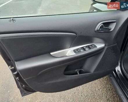 Черный Фиат Фримонт, объемом двигателя 2 л и пробегом 222 тыс. км за 12499 $, фото 21 на Automoto.ua