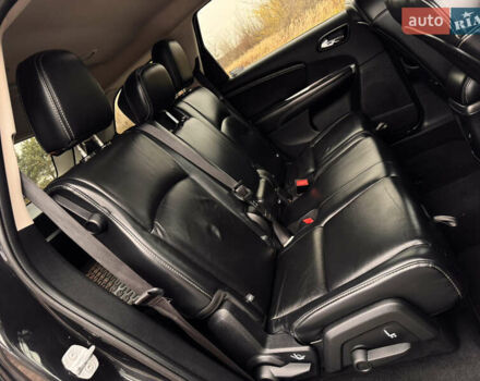 Черный Фиат Фримонт, объемом двигателя 2 л и пробегом 136 тыс. км за 15500 $, фото 43 на Automoto.ua