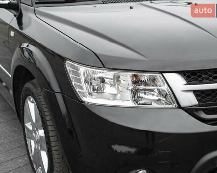 Черный Фиат Фримонт, объемом двигателя 1.96 л и пробегом 206 тыс. км за 12000 $, фото 15 на Automoto.ua