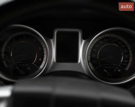 Черный Фиат Фримонт, объемом двигателя 1.96 л и пробегом 206 тыс. км за 12000 $, фото 47 на Automoto.ua