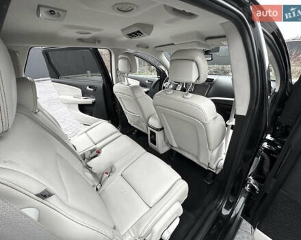 Черный Фиат Фримонт, объемом двигателя 1.96 л и пробегом 206 тыс. км за 11500 $, фото 75 на Automoto.ua