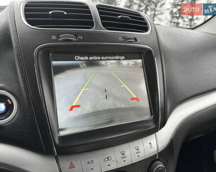 Черный Фиат Фримонт, объемом двигателя 1.96 л и пробегом 206 тыс. км за 12000 $, фото 102 на Automoto.ua