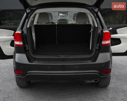 Черный Фиат Фримонт, объемом двигателя 1.96 л и пробегом 206 тыс. км за 12000 $, фото 56 на Automoto.ua