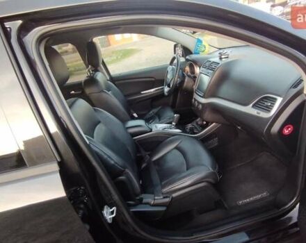 Чорний Фіат Фрімонт, об'ємом двигуна 1.96 л та пробігом 212 тис. км за 12600 $, фото 3 на Automoto.ua