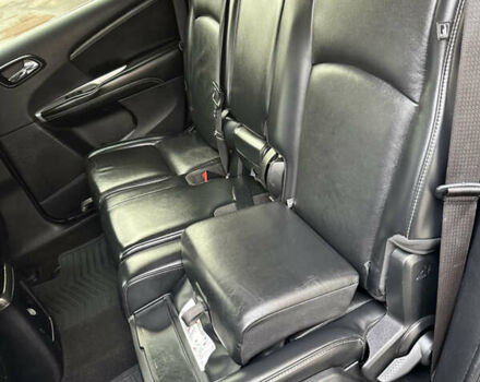 Черный Фиат Фримонт, объемом двигателя 2 л и пробегом 232 тыс. км за 13400 $, фото 48 на Automoto.ua