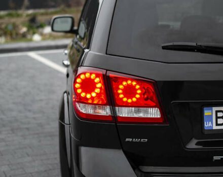 Черный Фиат Фримонт, объемом двигателя 1.96 л и пробегом 206 тыс. км за 11500 $, фото 72 на Automoto.ua