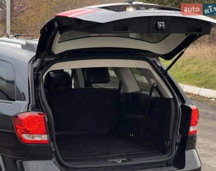 Черный Фиат Фримонт, объемом двигателя 2 л и пробегом 136 тыс. км за 15500 $, фото 53 на Automoto.ua