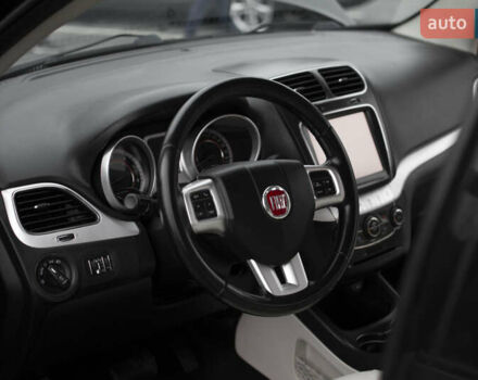 Черный Фиат Фримонт, объемом двигателя 1.96 л и пробегом 206 тыс. км за 11500 $, фото 38 на Automoto.ua