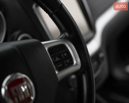 Черный Фиат Фримонт, объемом двигателя 1.96 л и пробегом 206 тыс. км за 11500 $, фото 44 на Automoto.ua