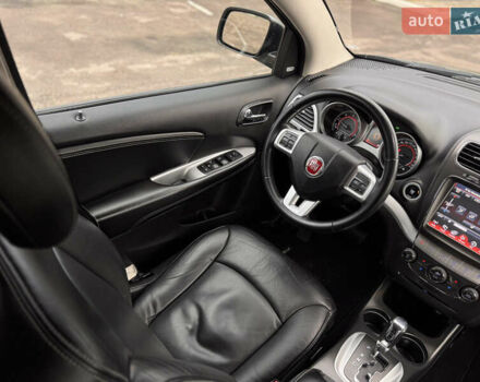 Черный Фиат Фримонт, объемом двигателя 2 л и пробегом 136 тыс. км за 15500 $, фото 21 на Automoto.ua