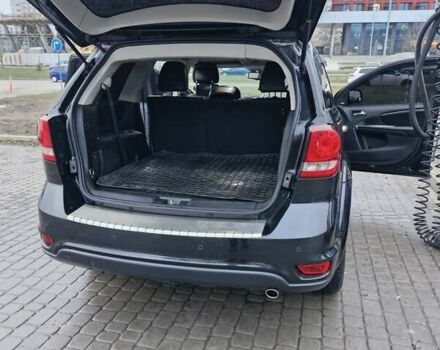 Чорний Фіат Фрімонт, об'ємом двигуна 2 л та пробігом 250 тис. км за 13100 $, фото 11 на Automoto.ua