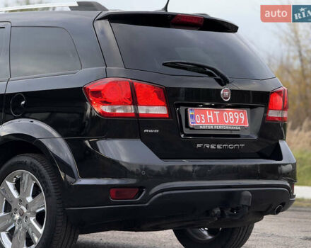 Черный Фиат Фримонт, объемом двигателя 2 л и пробегом 136 тыс. км за 15500 $, фото 16 на Automoto.ua