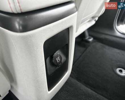 Черный Фиат Фримонт, объемом двигателя 1.96 л и пробегом 206 тыс. км за 11500 $, фото 87 на Automoto.ua